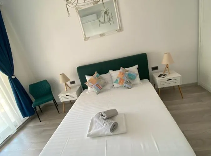 Apartament Seafront - Casa Del Mar