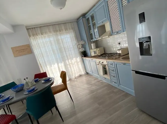 Seafront - Casa Del Mar Apartament