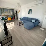 Seafront - Casa Del Mar Appartement
