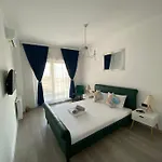 Seafront - Casa Del Mar Appartement *