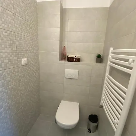 Seafront - Casa Del Mar Apartment Mamaia