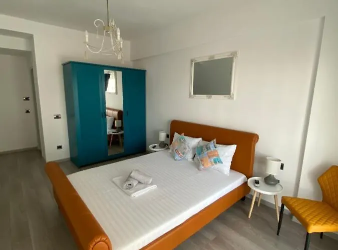 Seafront - Casa Del Mar *